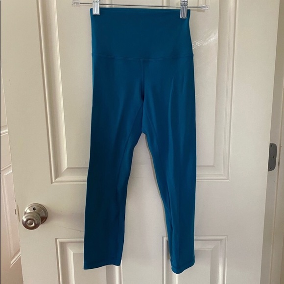 Lululemon Align 21” leggings Capri Blue - Picture 5 of 6